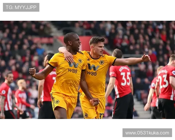 狼队近14次对阵布莱顿仅获2胜 主场遭遇3连败困境加剧 狼队近14次对阵布莱顿仅获2胜 主场遭遇3连败困境加剧